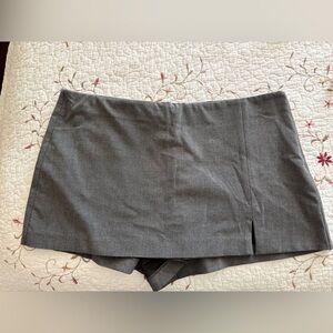 ZARA Slit Skort Charcoal Grey in a size large